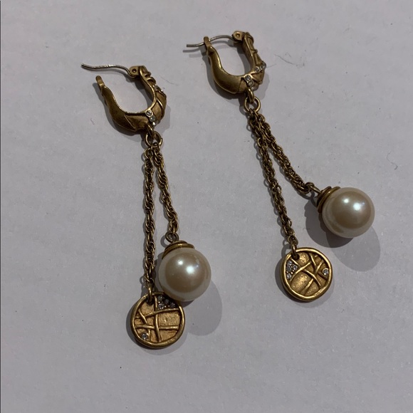 Carolee Jewelry - Carolee brushed gold w pearl and coin 2” dangle pierced Earrings w crystals